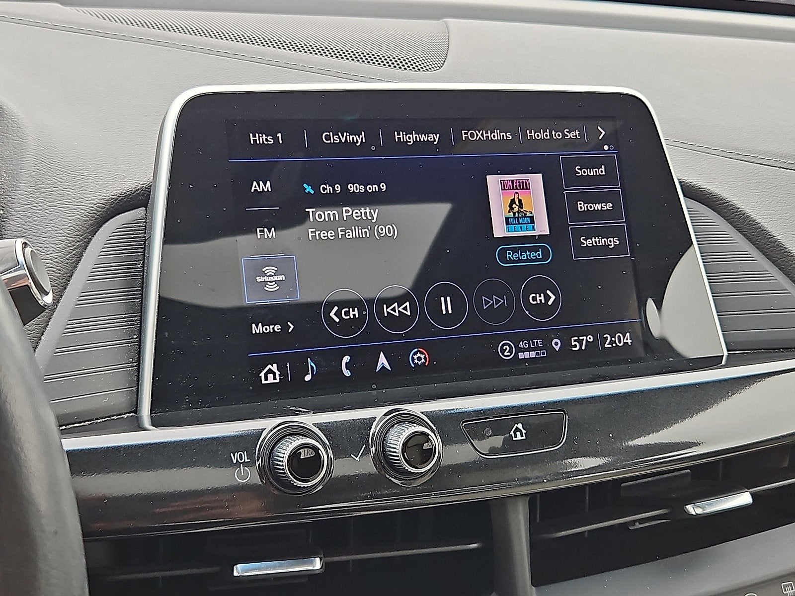 2022 Cadillac CT4 Luxury