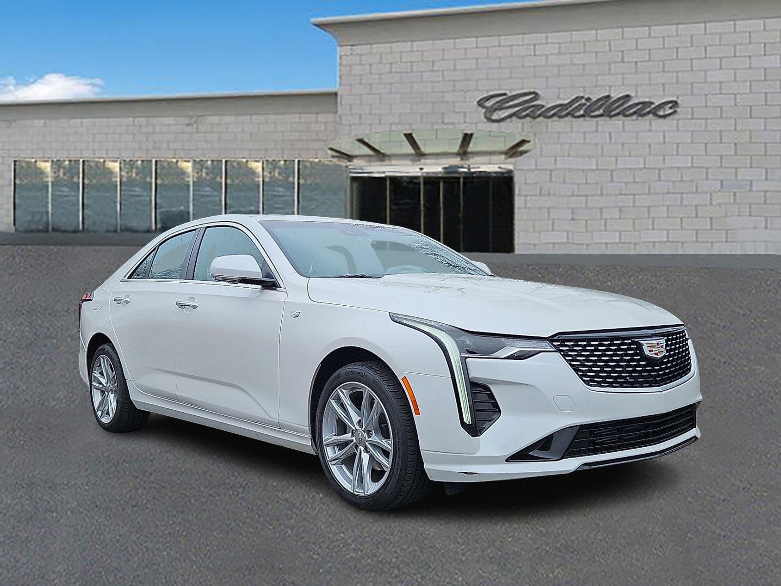 2022 Cadillac CT4 Luxury