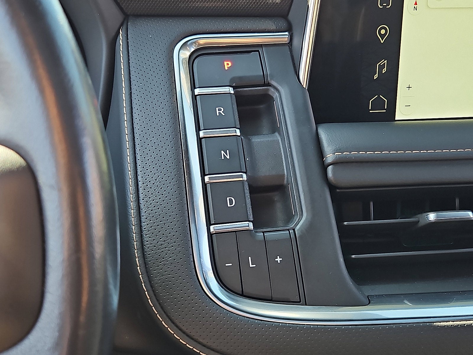 2022 GMC Yukon AT4