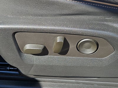 2022 GMC Yukon AT4
