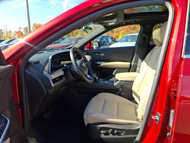 2024 Cadillac XT4 Luxury