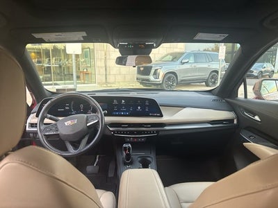 2024 Cadillac XT4 Luxury