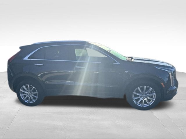 2023 Cadillac XT4 AWD Luxury