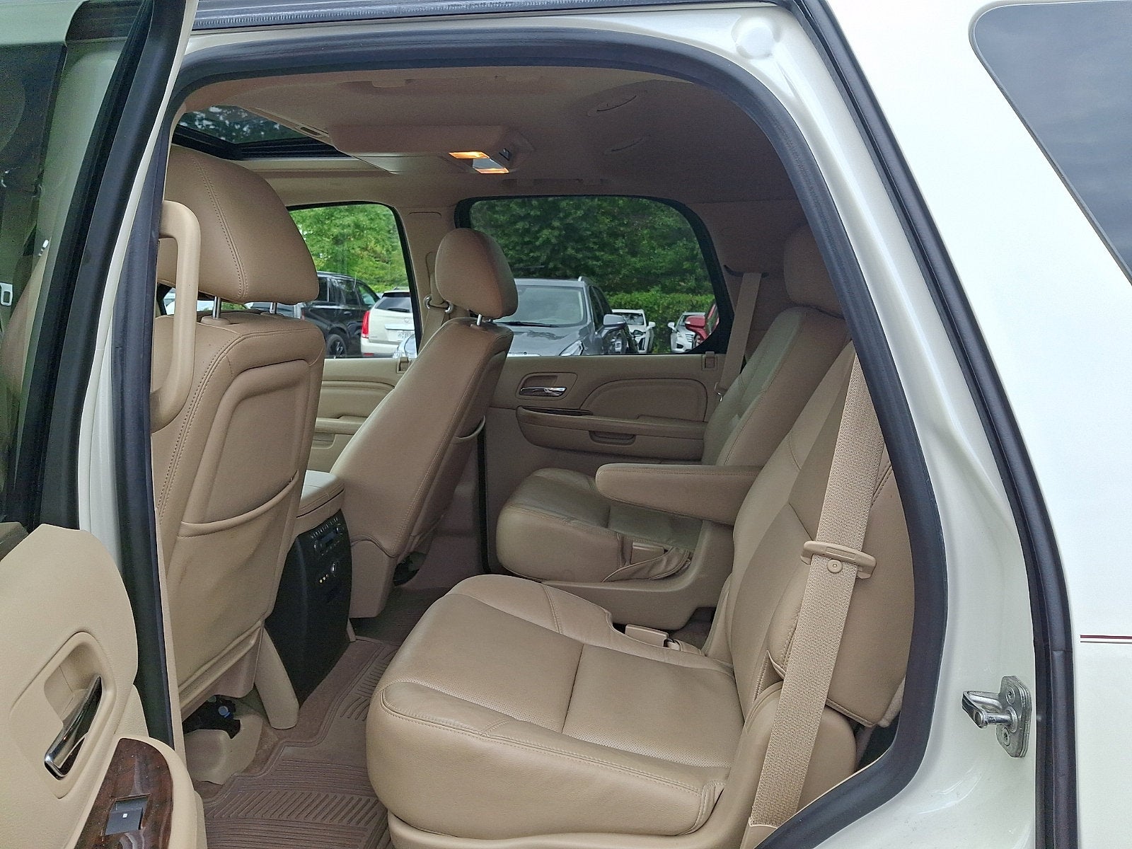 2014 Cadillac Escalade Luxury