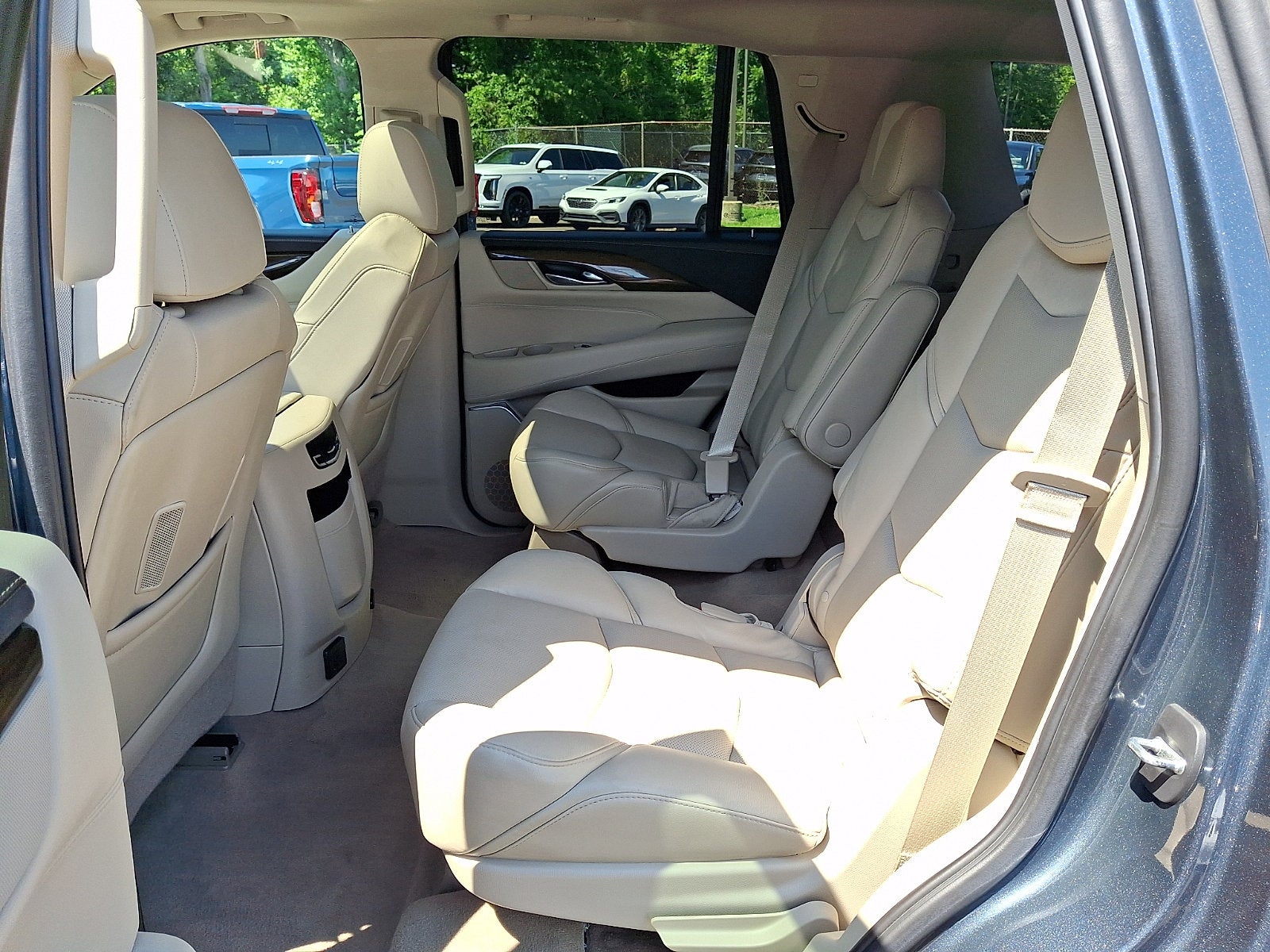 2020 Cadillac Escalade Luxury