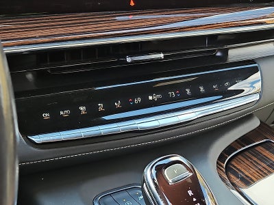 2024 Cadillac Escalade ESV Luxury