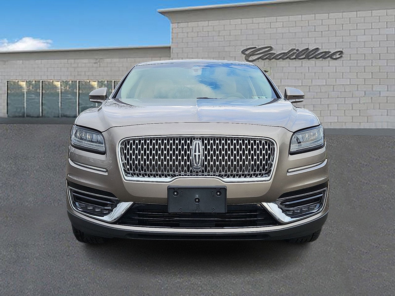 2019 Lincoln Nautilus Select