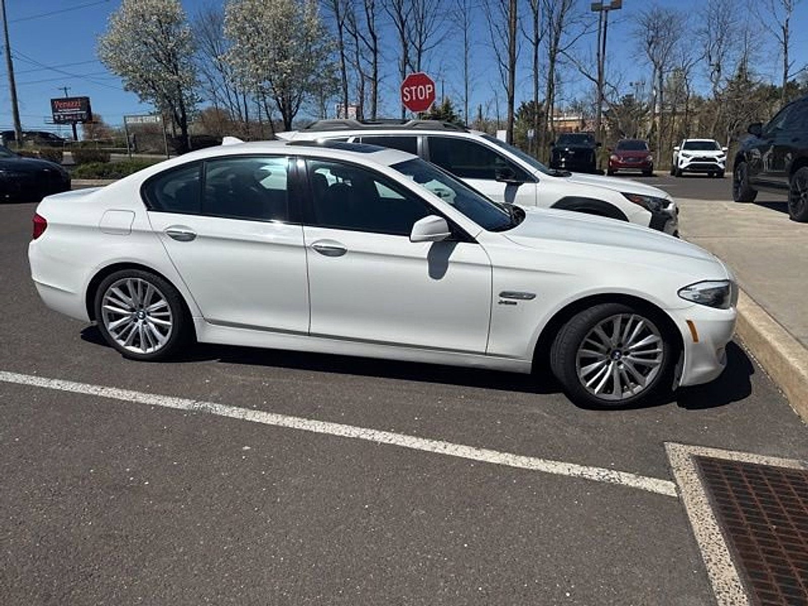 2011 BMW 5 Series 550i xDrive