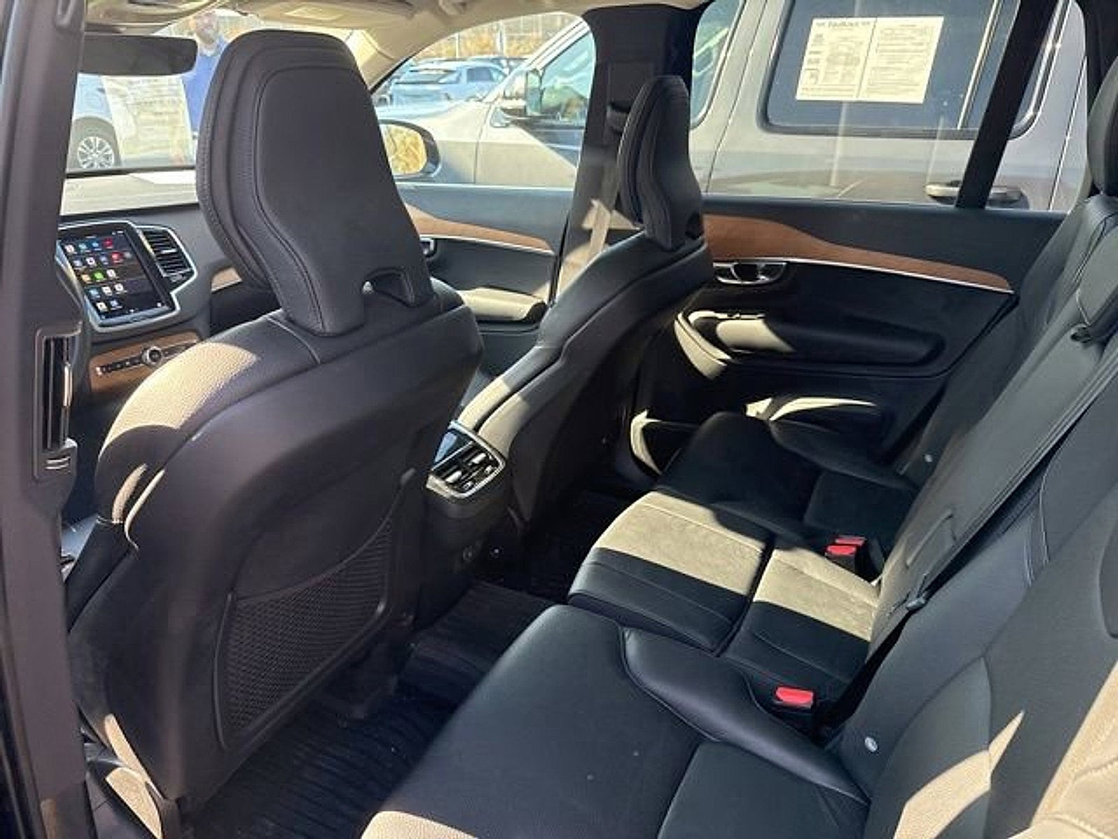 2023 Volvo XC90 Plus