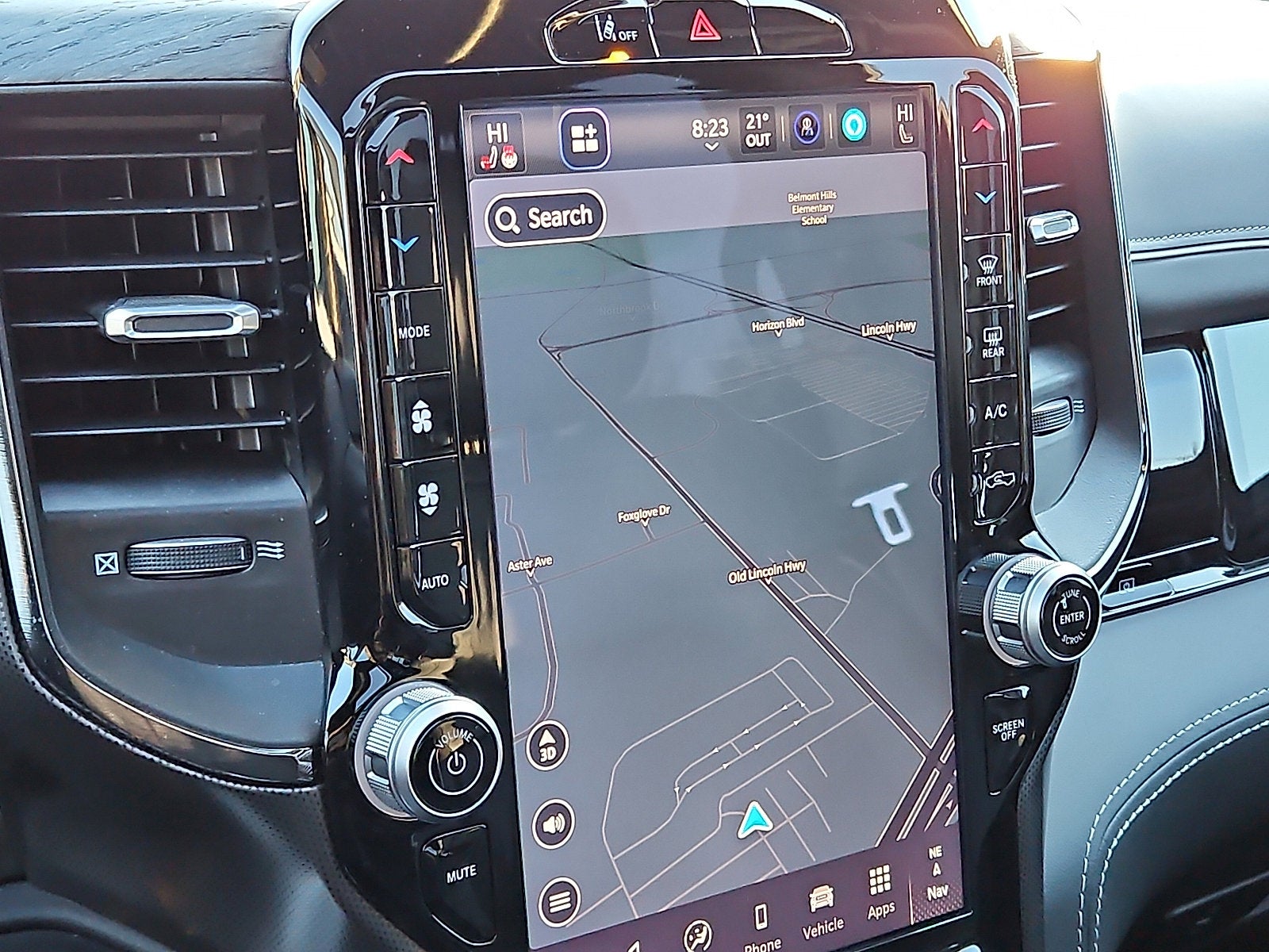 2025 RAM 1500 Limited