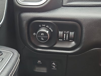 2021 RAM 1500 Laramie Crew Cab 4x4 5'7" Box