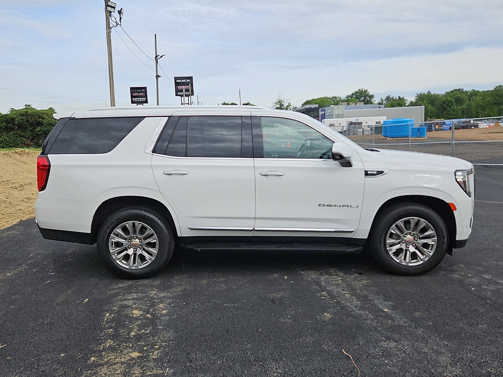 2023 GMC Yukon Denali