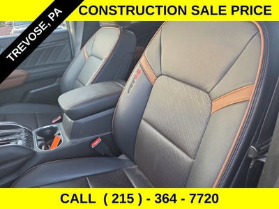 2023 GMC Canyon 4WD AT4