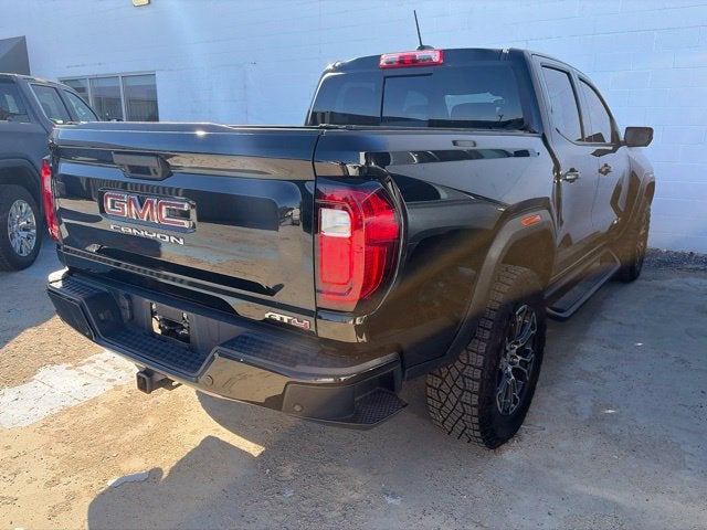 2024 GMC Canyon AT4