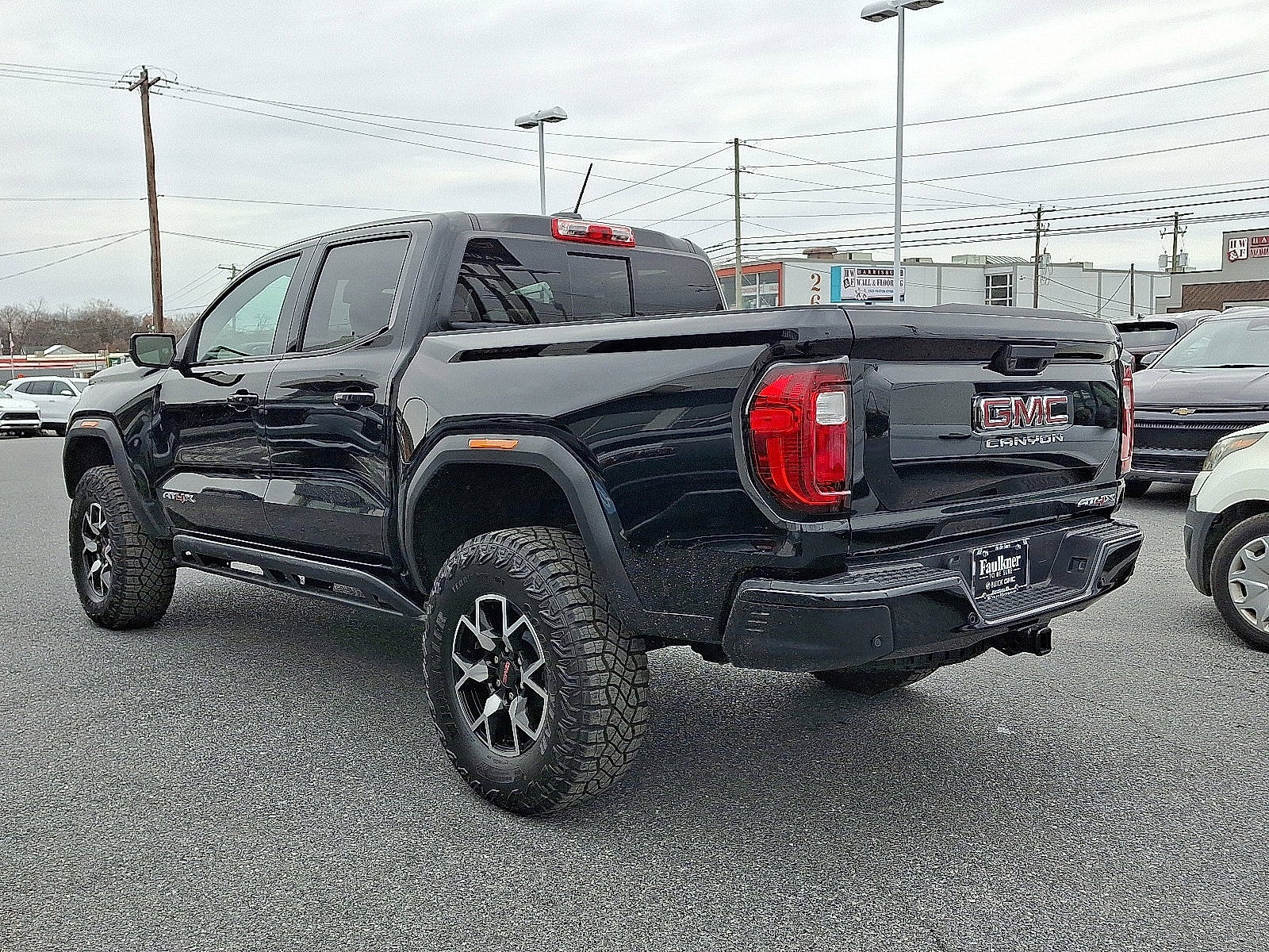 2024 GMC Canyon AT4X