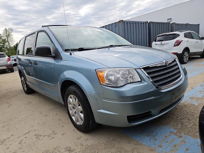 2008 Chrysler Town & Country LX