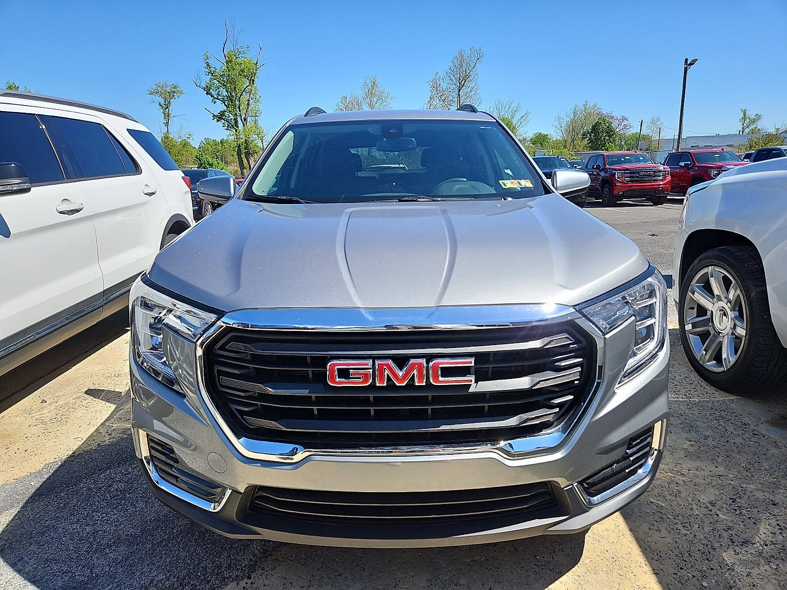 2023 GMC Terrain SLE