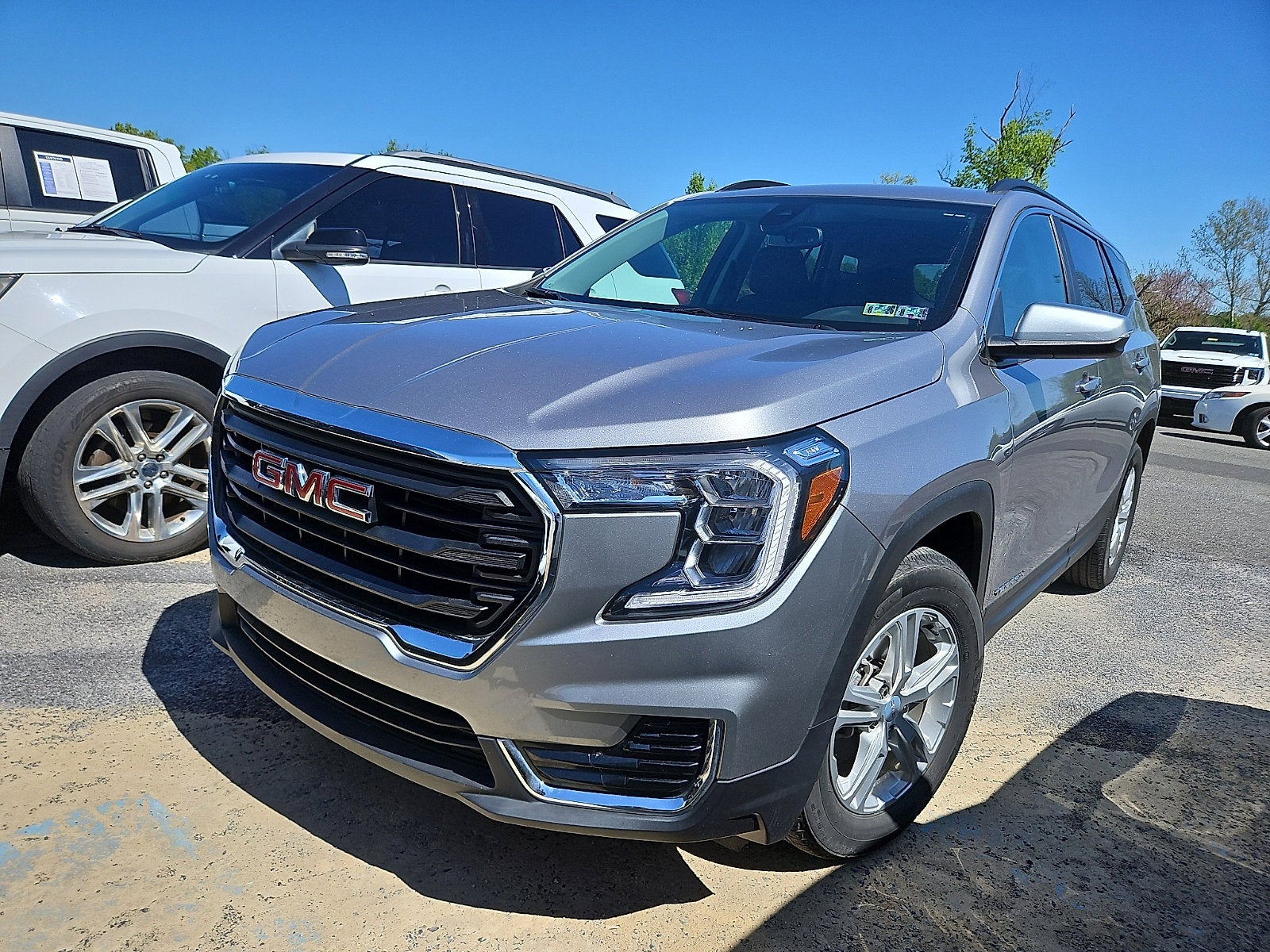 2023 GMC Terrain SLE