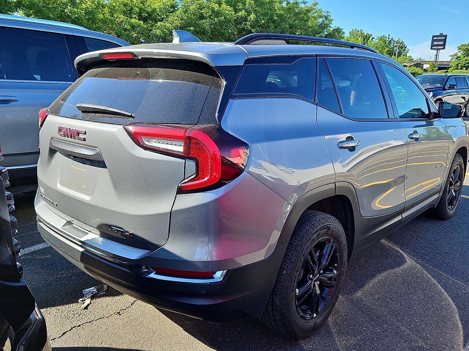 2023 GMC Terrain AT4