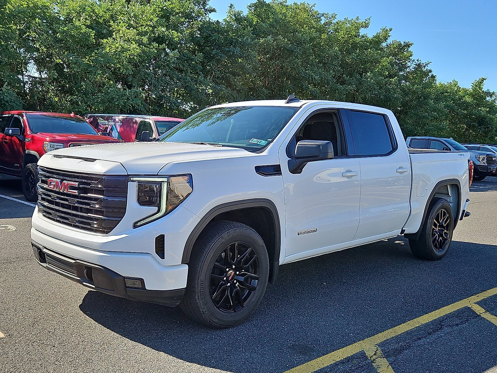 2024 GMC Sierra 1500 Elevation