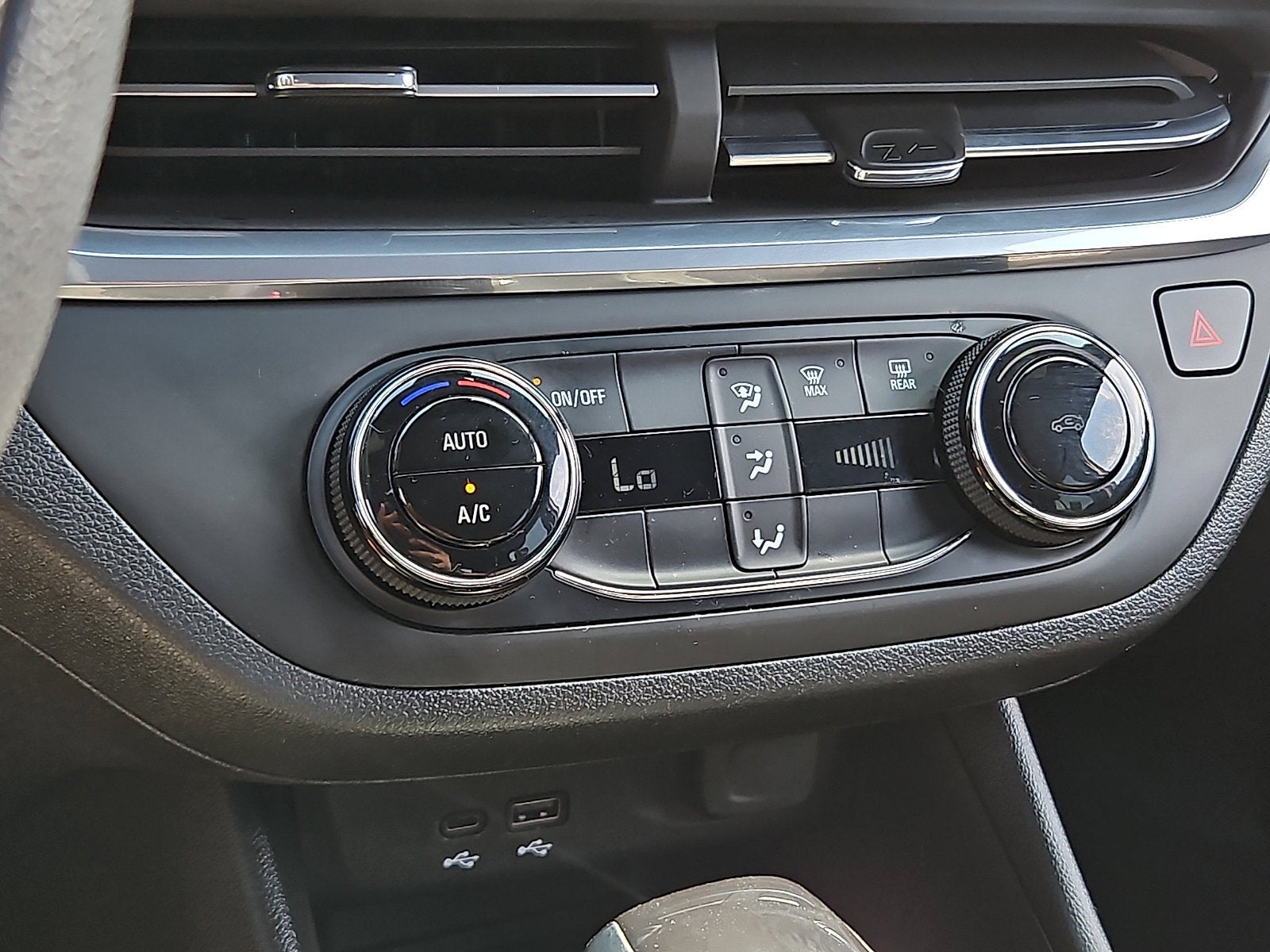 2024 Buick Envista Preferred