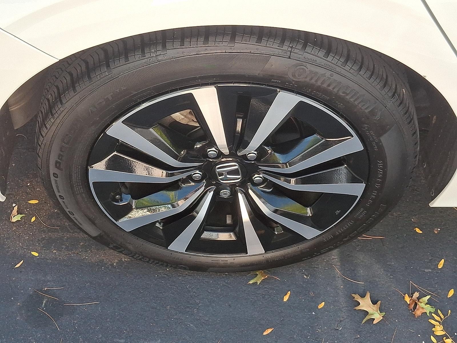 2024 Honda Civic Hatchback EX-L CVT