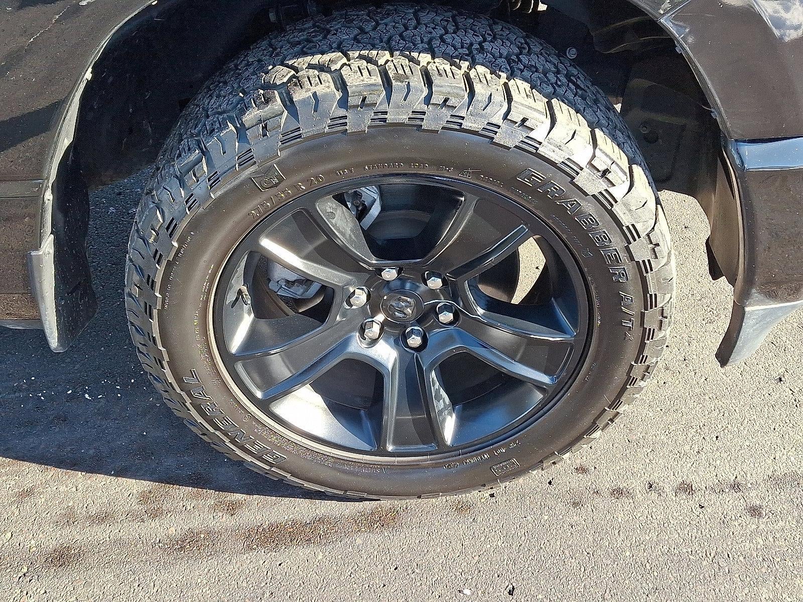 2022 RAM 1500 Big Horn 4x4 Crew Cab 5'7" Box