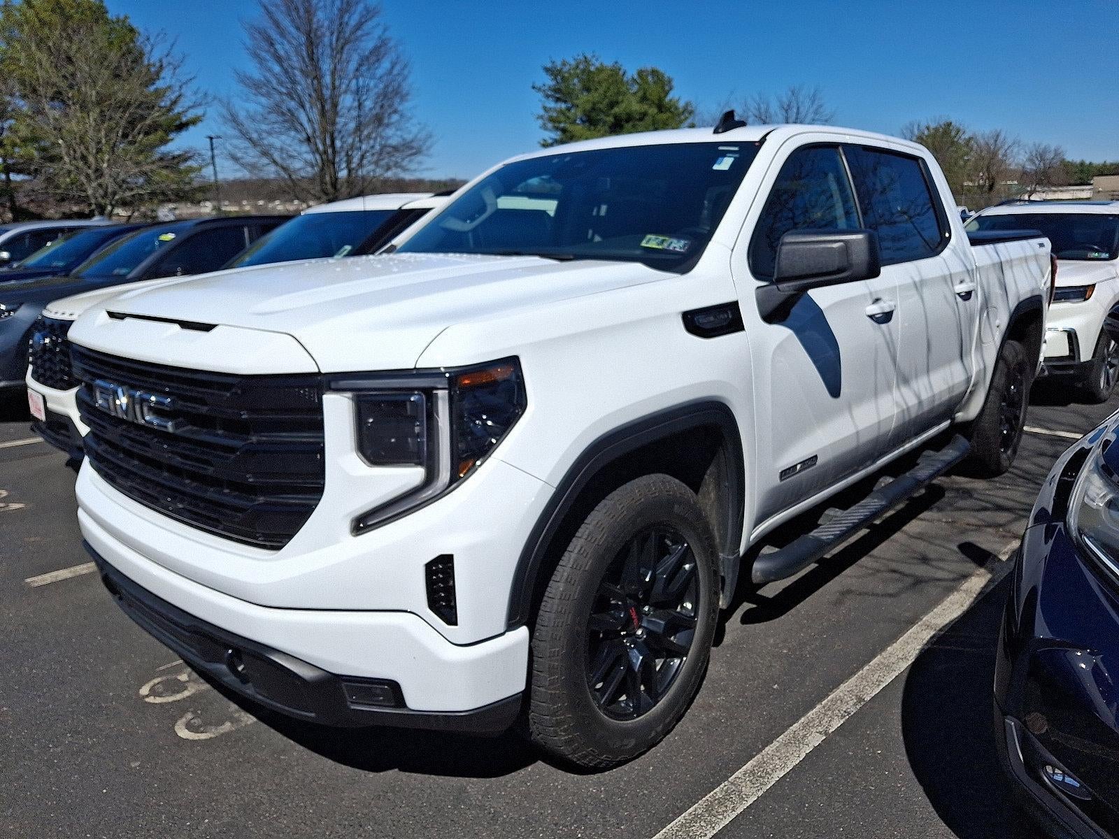 2023 GMC Sierra 1500 Crew Cab Short Box 4-Wheel Drive Elevation 3SB