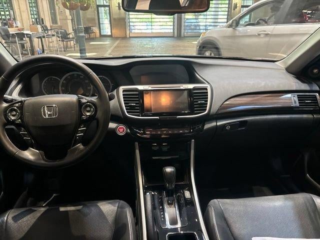 2016 Honda Accord Sedan EX-L CVT PZEV with Navigation and Honda Sensing
