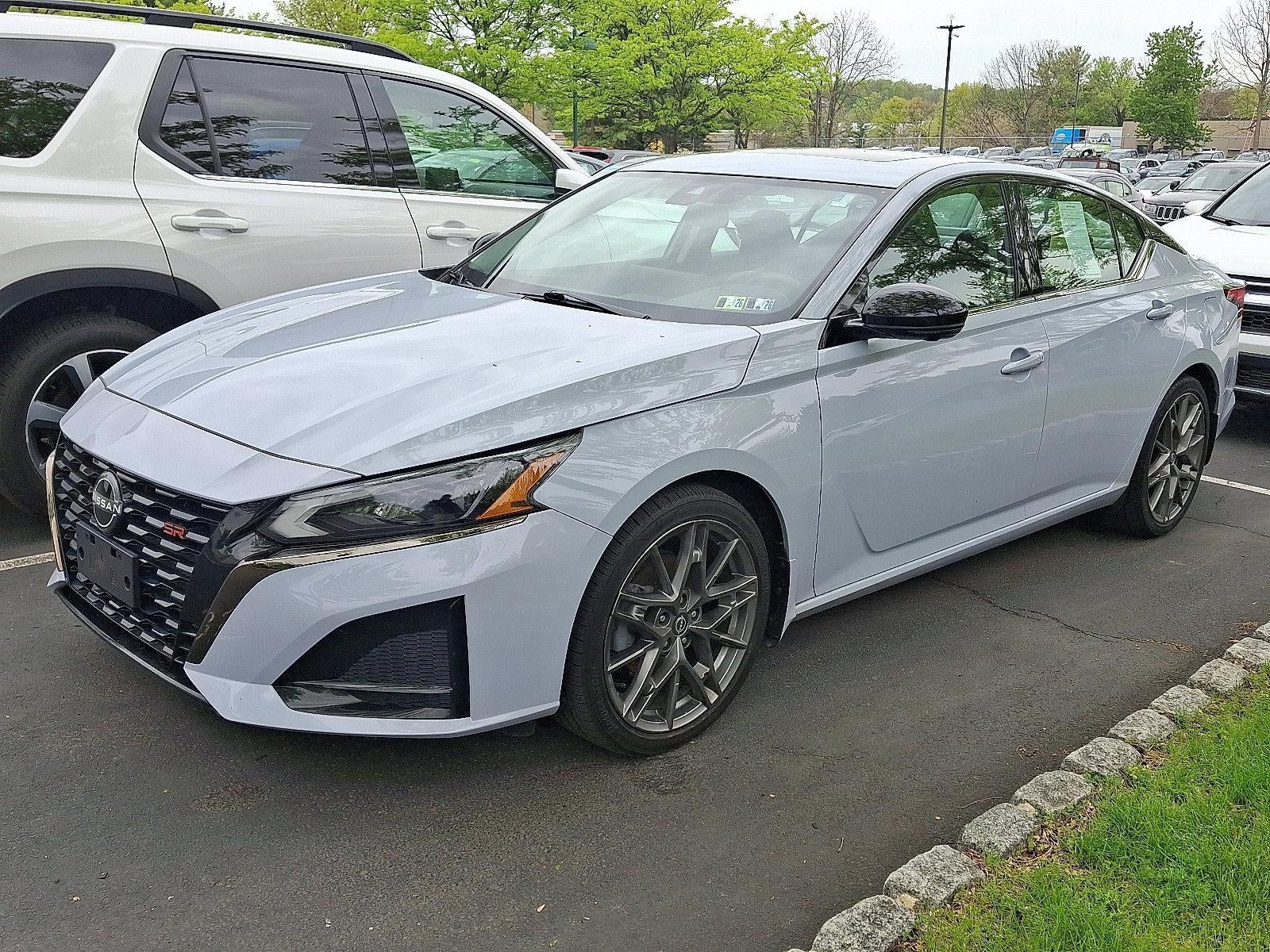 2023 Nissan Altima 2.0 SR Sedan