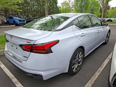 2023 Nissan Altima 2.0 SR Sedan