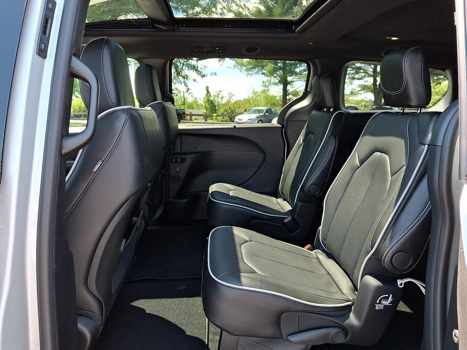 2026 Chrysler Pacifica Limited AWD