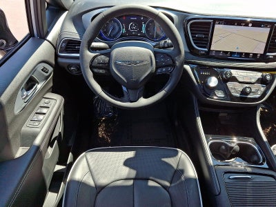 2026 Chrysler Pacifica Limited AWD