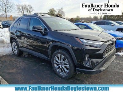 2025 Toyota RAV4 XLE Premium AWD (Natl)