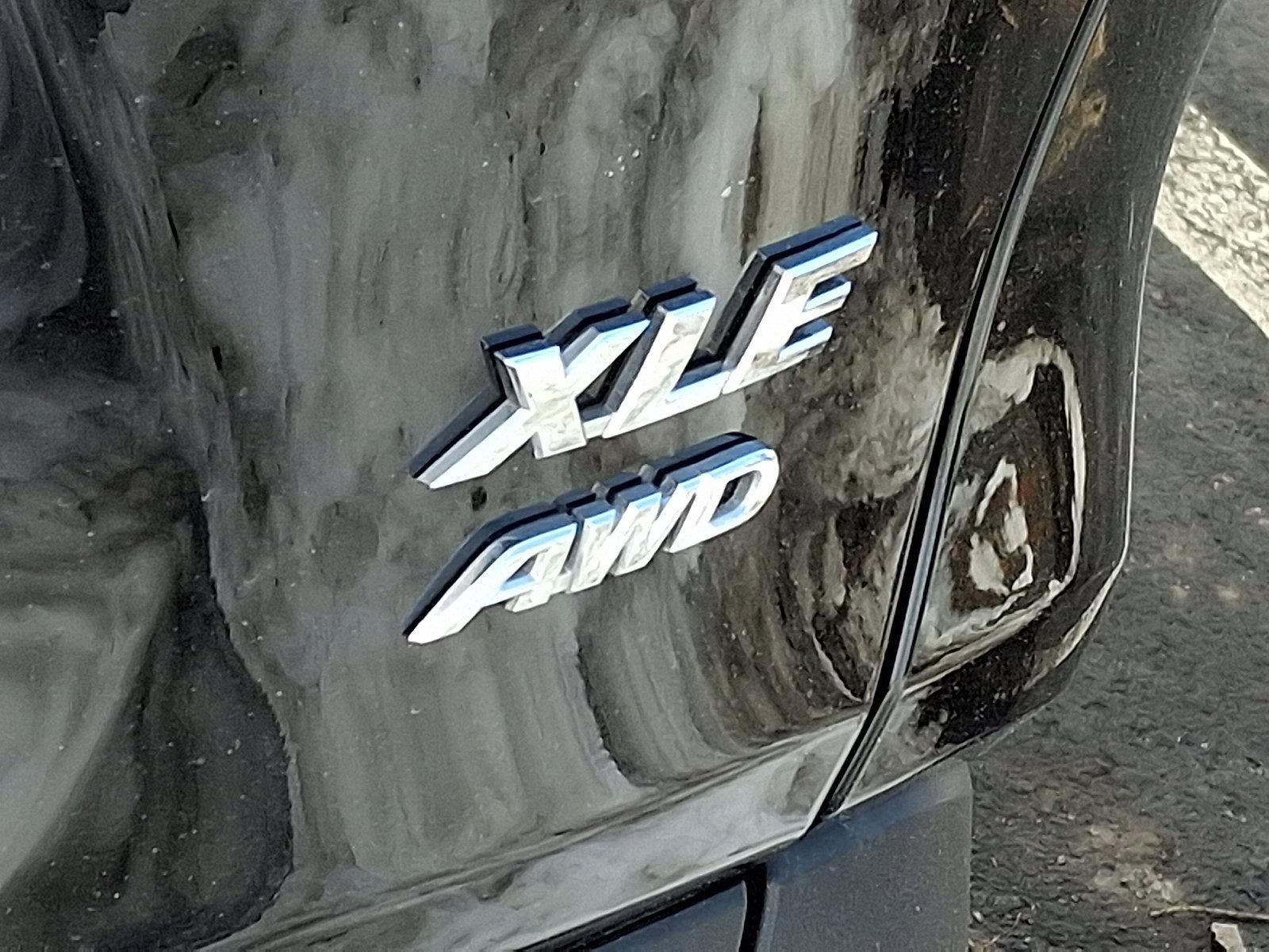 2025 Toyota RAV4 XLE Premium AWD (Natl)