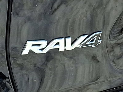 2025 Toyota RAV4 XLE Premium AWD (Natl)