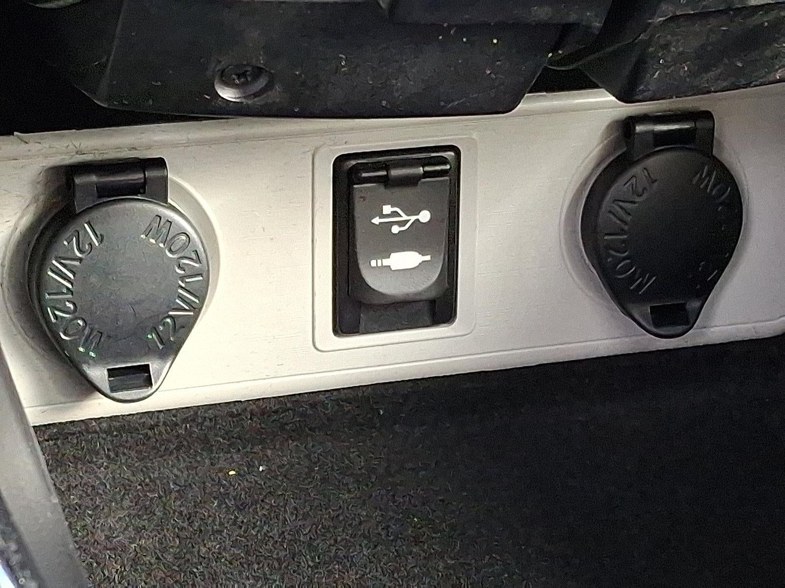 2016 Toyota Avalon Hybrid 4dr Sdn XLE Plus (Natl)