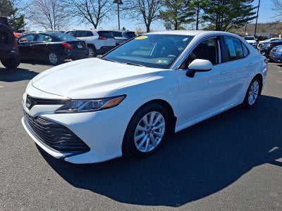 2020 Toyota Camry LE Auto (Natl)