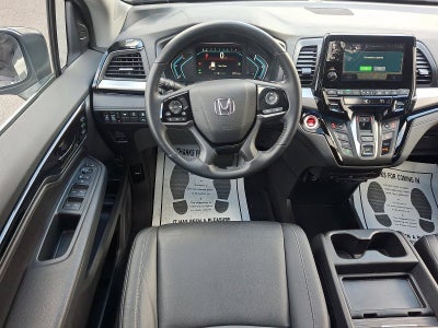 2024 Honda Odyssey Touring Auto