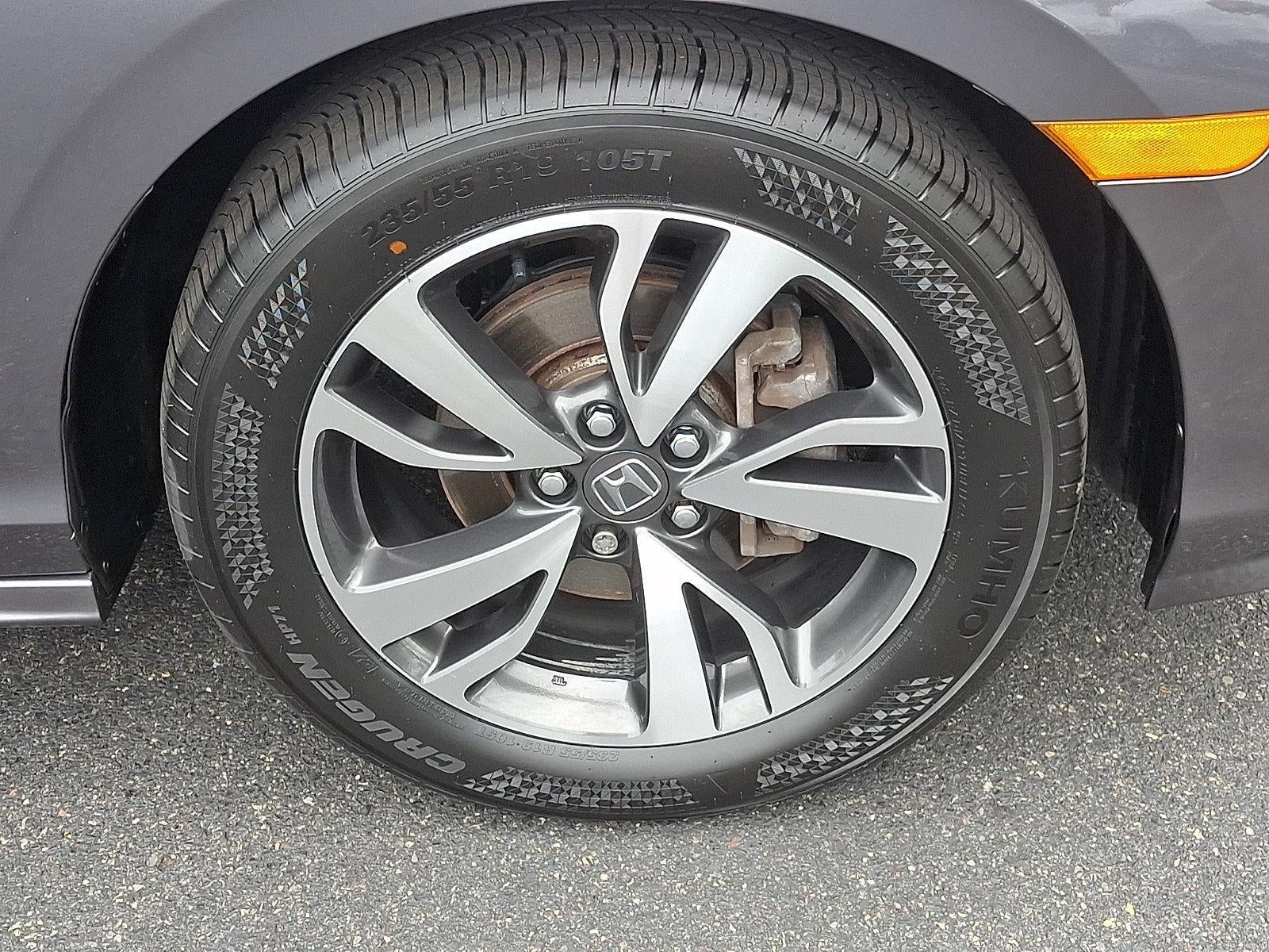 2024 Honda Odyssey Touring Auto