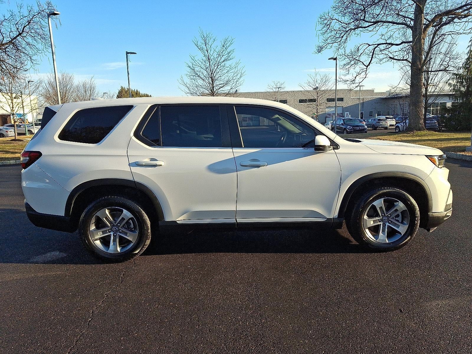 2024 Honda Pilot EX-L 8 Passenger AWD