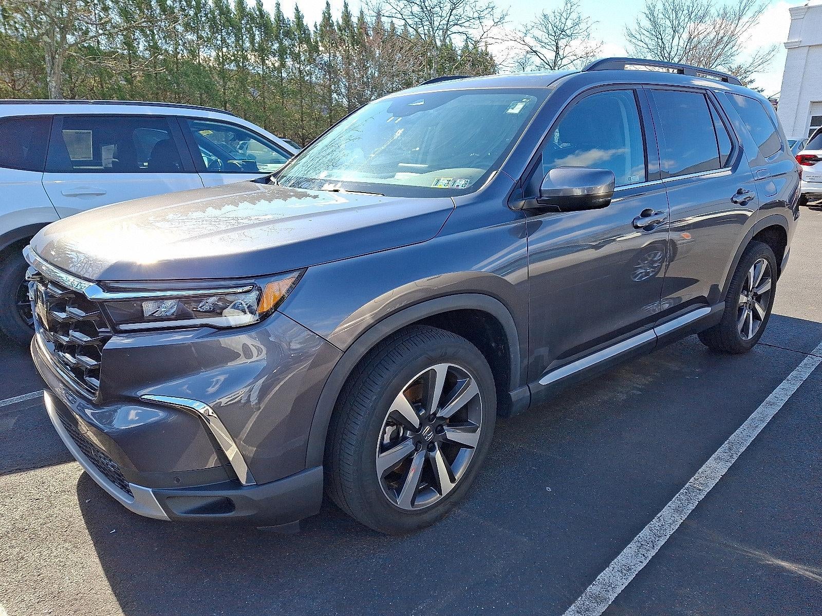 2023 Honda Pilot Touring AWD