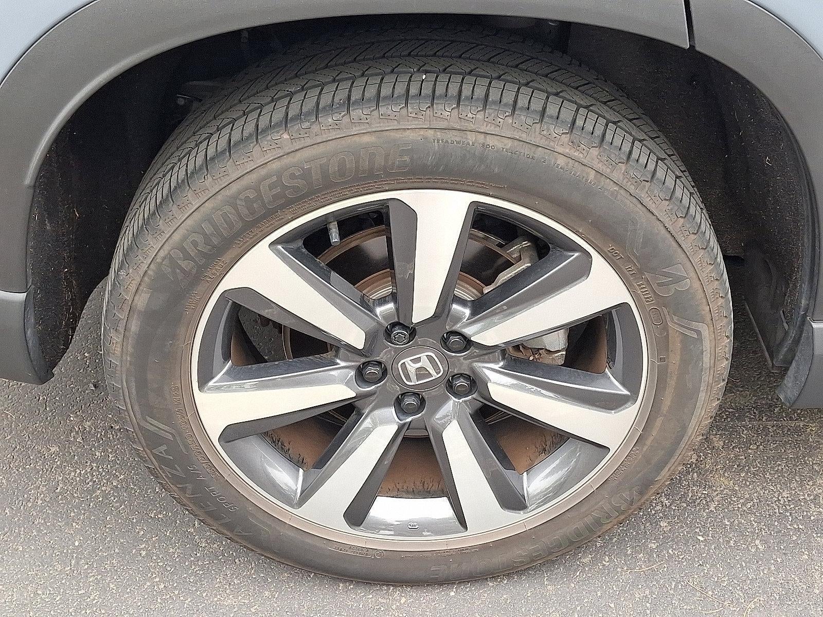 2024 Honda Pilot Touring AWD