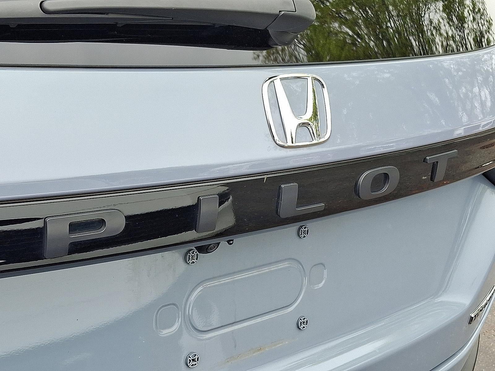 2024 Honda Pilot Touring AWD