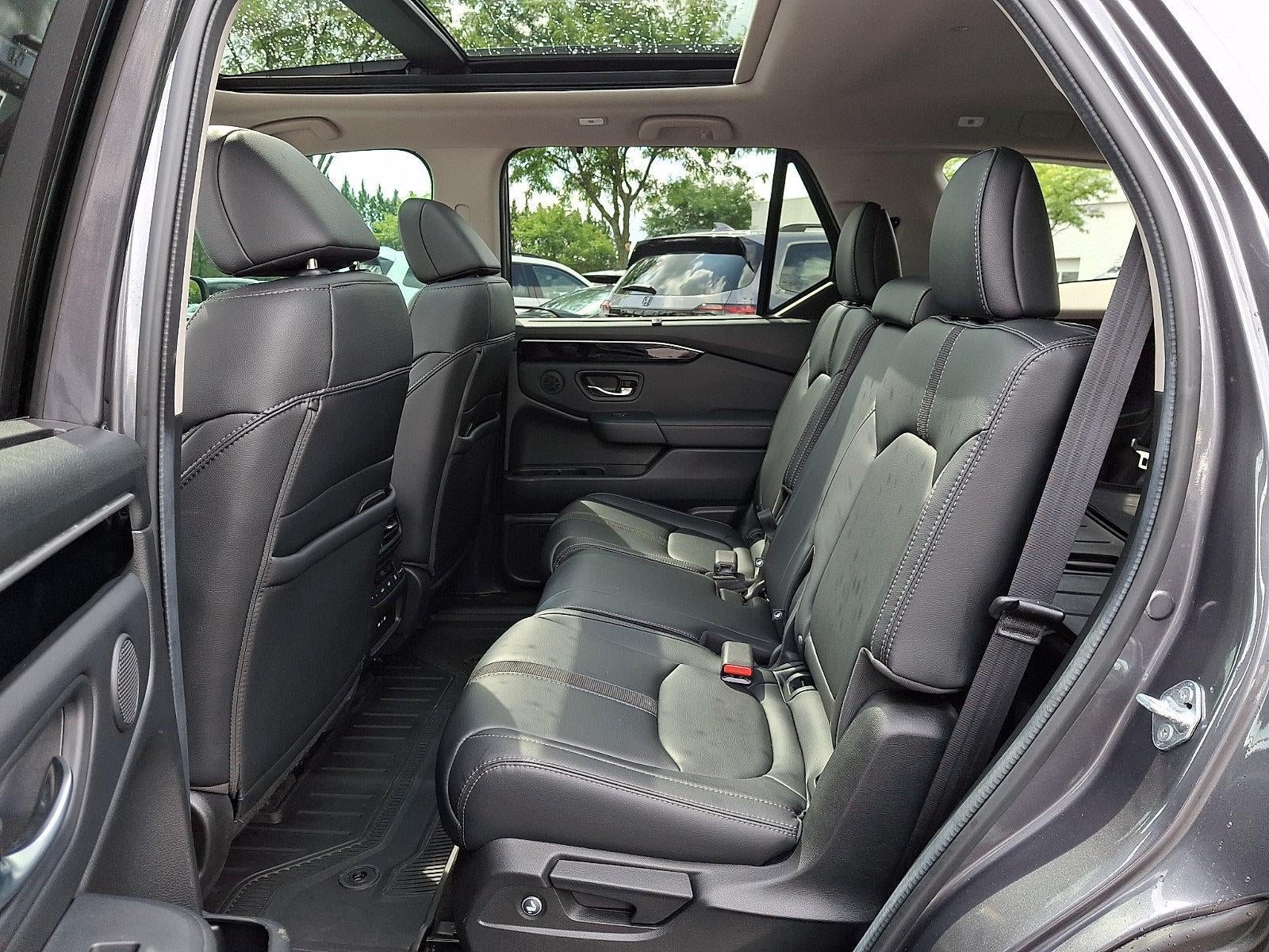 2024 Honda Pilot Touring AWD