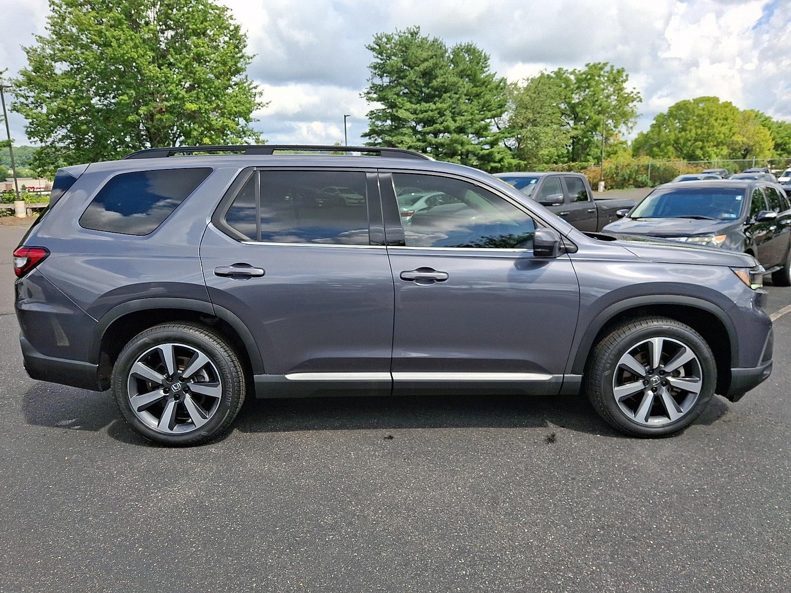 2024 Honda Pilot Touring AWD