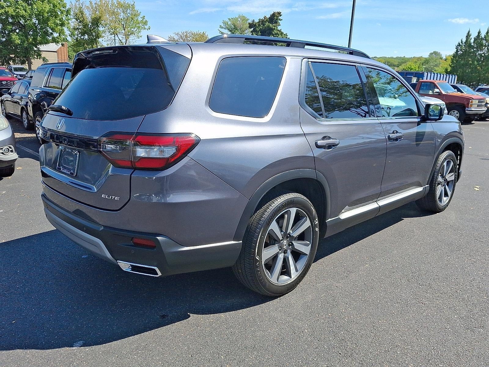 2025 Honda Pilot Elite AWD