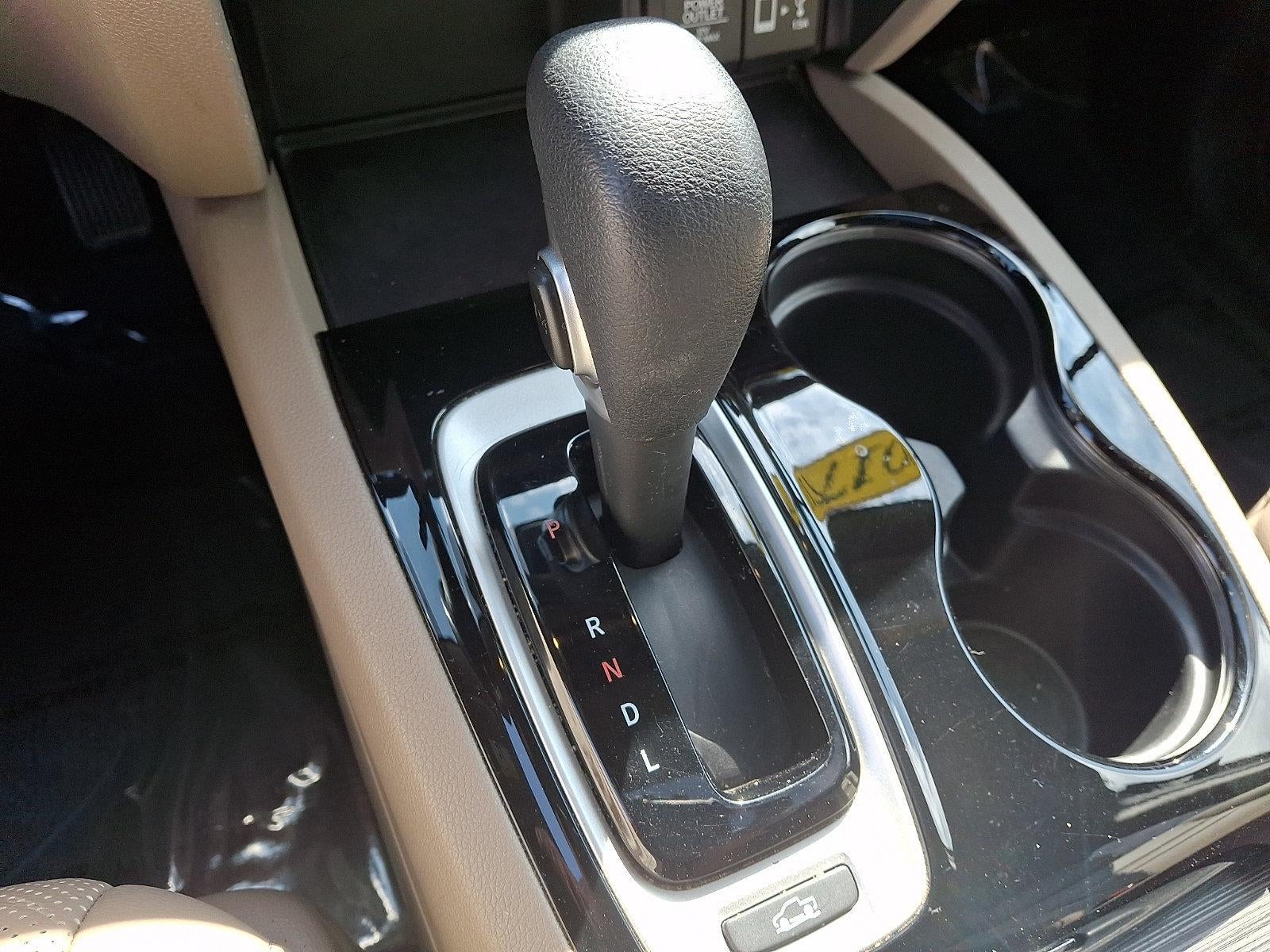 2017 Honda Ridgeline RTL-E 4x4 Crew Cab 5.3' Bed