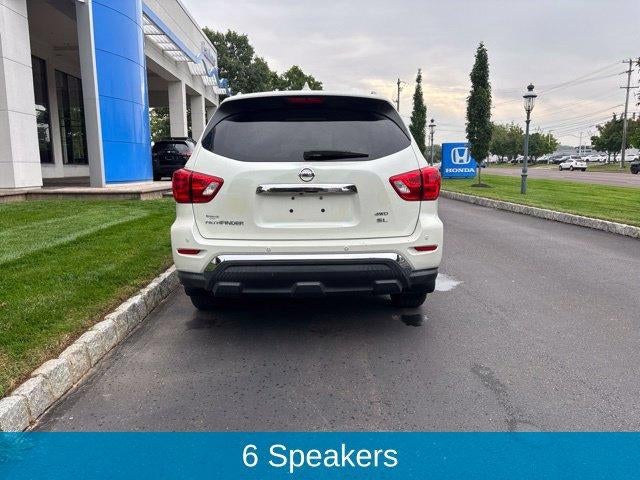 2019 Nissan Pathfinder 4x4 SL