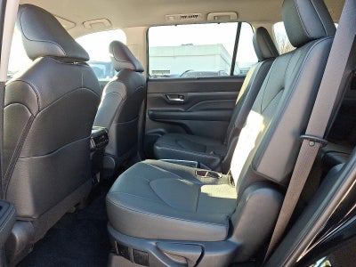 2025 Toyota Grand Highlander XLE AWD (Natl)